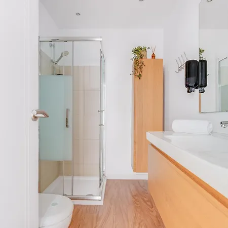 & Terrace Views By Ele *