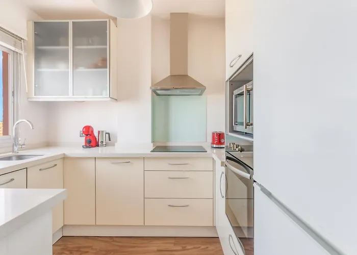 & Terrace Views By Ele Apartament *