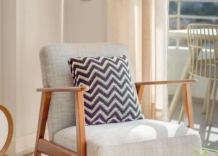 & Terrace Views By Ele *